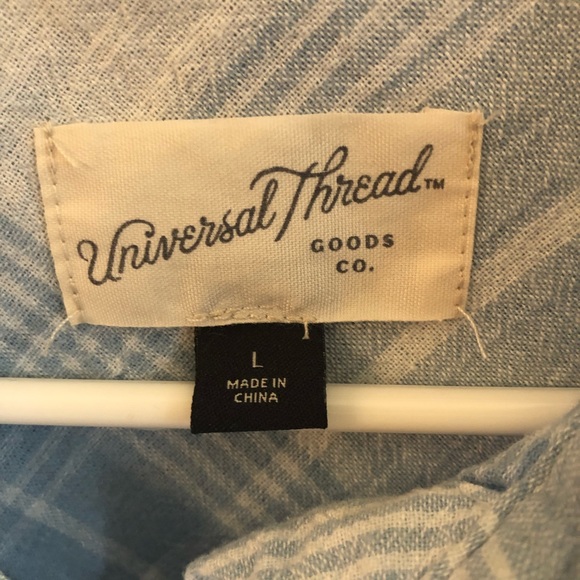 Universal Thread shirt - Picture 3 of 4